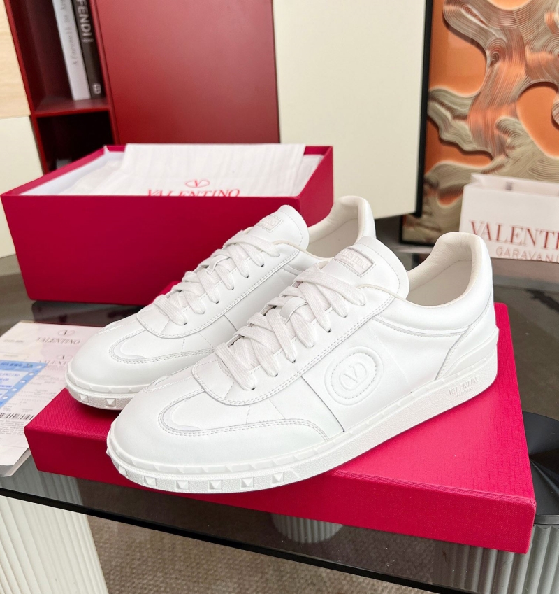 Valentino Sneakers